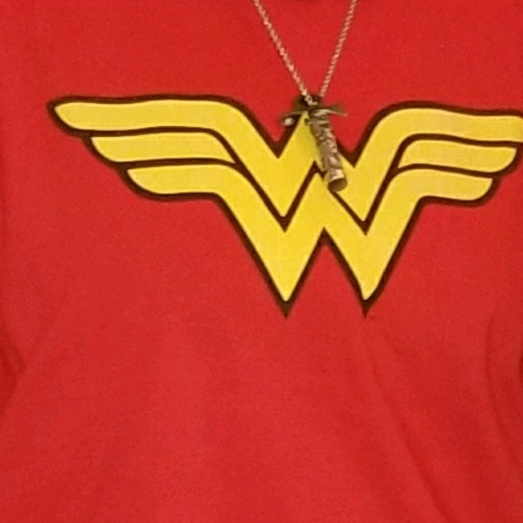 Meet your Posher, Sheena - Picture 1 of 1